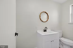 930 Lois Ave, Camden, NJ 08105 - Photo 13