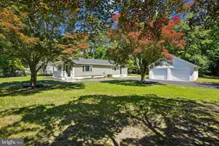 223 Cypress Ave, Lindenwold, NJ 08021 - Photo 1