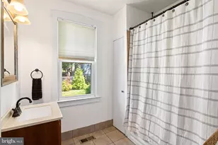 9 E Park Ave, Haddon Township, NJ 08107 - Photo 23