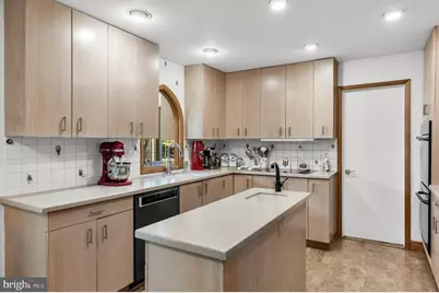 1024 Bobwhite Drive, Cherry Hill, NJ 08003 - Photo 13