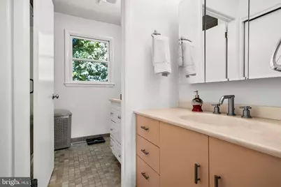 1024 Bobwhite Drive, Cherry Hill, NJ 08003 - Photo 25
