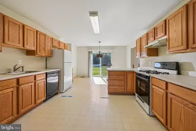 64 Peters Lane, Gloucester Township, NJ 08012 - Photo 7