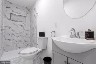 118 S 32nd St, Camden, NJ 08105 - Photo 31