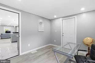 118 S 32nd St, Camden, NJ 08105 - Photo 19