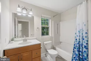 41 Farmhouse Ln, Voorhees, NJ 08043 - Photo 33