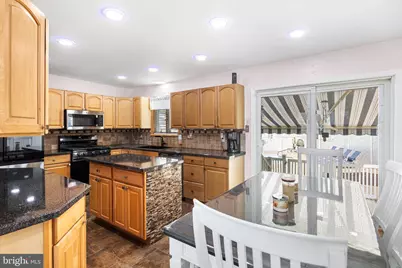 305 Cecelia Drive, Gloucester Township, NJ 08012 - Photo 11