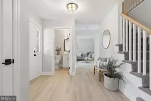 17 Crestwood Ave, Gloucester Township, NJ 08012 - Photo 3