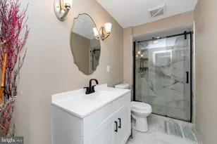 1 York Terrace, Sicklerville, NJ 08081 - Photo 5