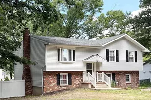 1 York Terrace, Sicklerville, NJ 08081 - Photo 1