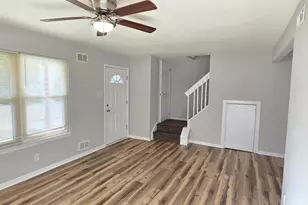 4 Lyons Ct, Sicklerville, NJ 08081 - Photo 9