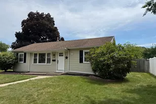 27 Temple Ave, Stratford, NJ 08084 - Photo 1
