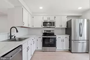 173 Villa Knoll Ct, Sicklerville, NJ 08081 - Photo 5