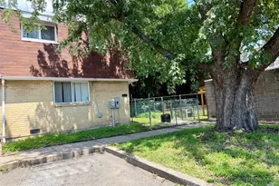 811 Lansdowne Ave, Camden, NJ 08104 - Photo 1
