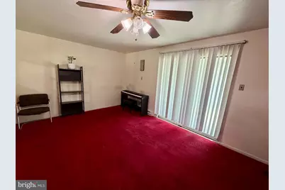 811 Lansdowne Avenue, Camden, NJ 08104 - Photo 9