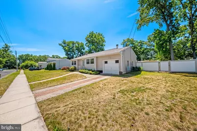 376 Cleveland Avenue, Berlin, NJ 08091 - Photo 3