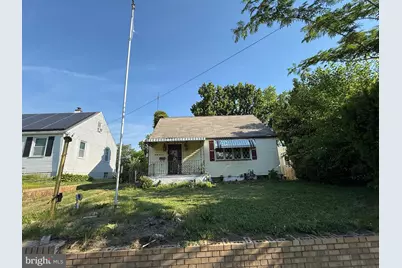 31 E 10th Avenue, Runnemede, NJ 08078 - Photo 1