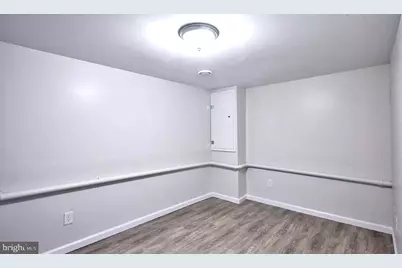 1124 Lake Shore, Camden, NJ 08104 - Photo 7