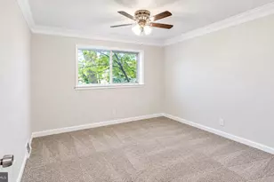 1124 Lake Shore, Camden, NJ 08104 - Photo 11