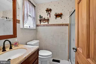 1201 Crane Dr, Cherry Hill, NJ 08003 - Photo 25