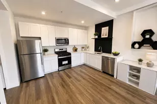 322 Vine St, Camden, NJ 08102 - Photo 3