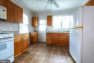 901 Powell St, Gloucester City, NJ 08030 - Photo 11