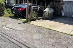 1522 Greenwood Ave, Camden, NJ 08103 - Photo 3