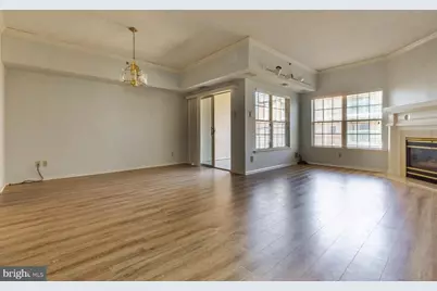 6161 Main St Piazza, Voorhees, NJ 08043 - Photo 5