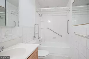 7841 Wyndam Rd, Pennsauken, NJ 08109 - Photo 17