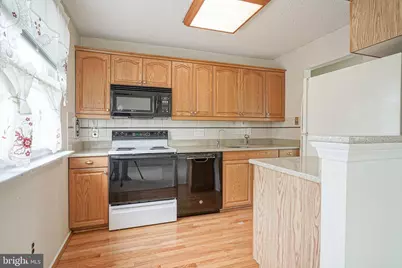 7841 Wyndam Road, Pennsauken, NJ 08109 - Photo 9