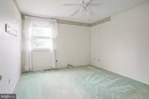 7841 Wyndam Rd, Pennsauken, NJ 08109 - Photo 11