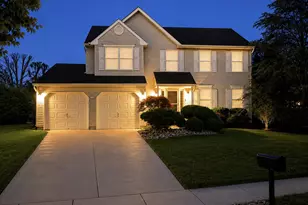63 Larkspur Cir, Sicklerville, NJ 08081 - Photo 1