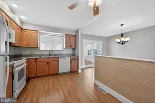 211 Hobart Dr, Clementon, NJ 08021 - Photo 7
