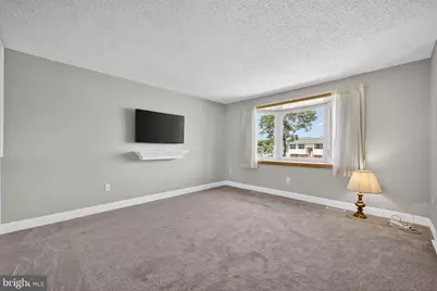 211 Hobart Drive, Clementon, NJ 08021 - Photo 3