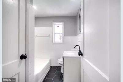 1327 Jackson Street, Camden, NJ 08104 - Photo 21