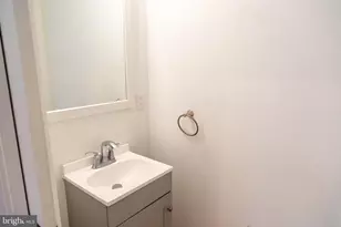 7 Center St, Collingswood, NJ 08108 - Photo 29