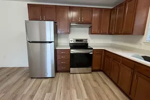 28 Sequoia Dr, Berlin, NJ 08009 - Photo 3