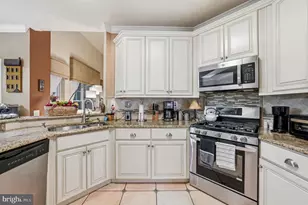 13 Woodcrest Ct, Berlin, NJ 08009 - Photo 21