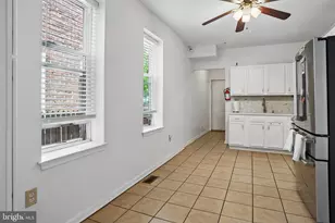 429 Winslow St, Camden, NJ 08104 - Photo 9