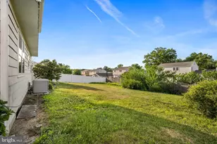 19 W Kennedy Dr, Laurel Springs, NJ 08021 - Photo 31