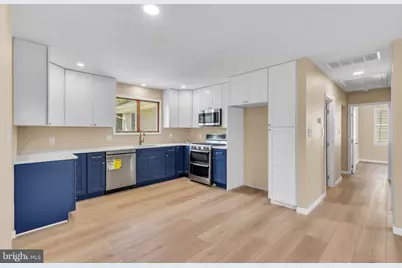27 S Club Road, Pine Hill, NJ 08021 - Photo 9