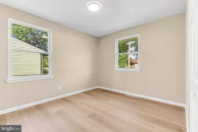 27 S Club Road, Pine Hill, NJ 08021 - Photo 17
