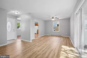 63 Berkshire Rd, Sicklerville, NJ 08081 - Photo 3