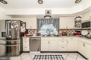 36 S Arlington Ave, Berlin, NJ 08009 - Photo 13