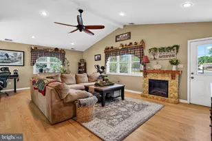 29 Brookstone Dr, Voorhees, NJ 08043 - Photo 17