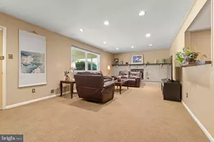 39 Lakeview Dr, Cherry Hill, NJ 08003 - Photo 11