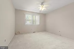 39 Lakeview Dr, Cherry Hill, NJ 08003 - Photo 15