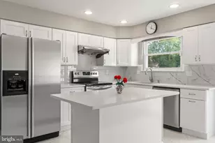 39 Lakeview Dr, Cherry Hill, NJ 08003 - Photo 9