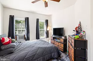 203 Albany Ave, Barrington, NJ 08007 - Photo 15
