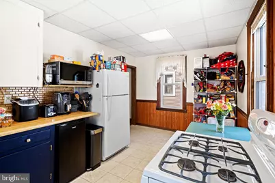203 Albany Avenue, Barrington, NJ 08007 - Photo 11