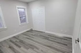 300 W Kings Hwy, Mount Ephraim, NJ 08059 - Photo 9